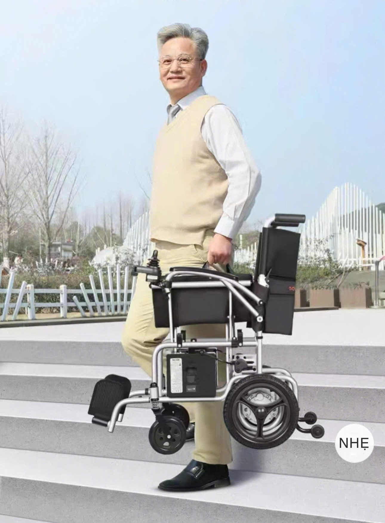 Xe Lăn Điện Innuovo N5519 Siêu Nhẹ Gấp Gọn Thông Minh Dành Cho Người Già 9 22242240696ae334ba7b18