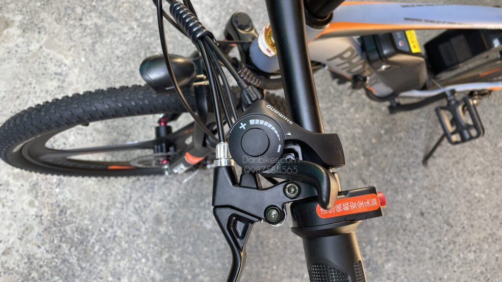 53d5a58db352710c28436