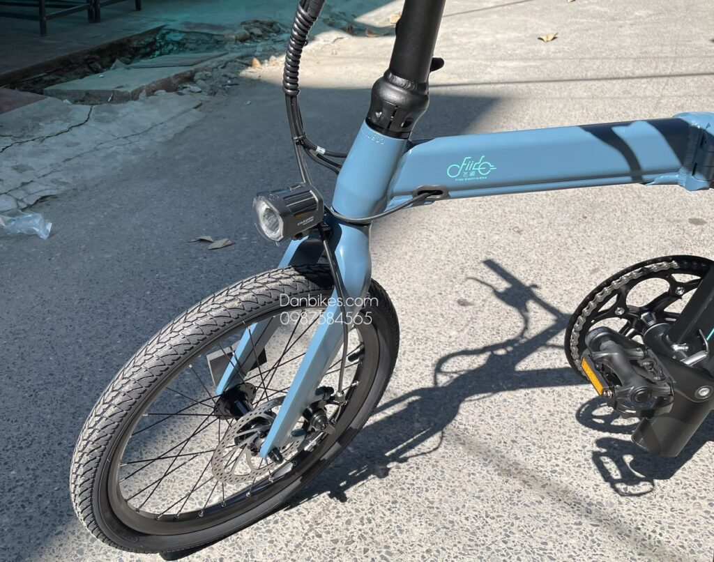 PHANH ĐĨA TRƯỚC, ĐÈN PHA DẠNG LED CƯỜNG ĐỘ SÁNG CAO FIIDO D11