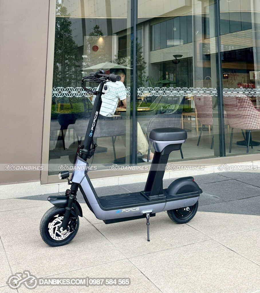 e50b1bf3f02646781f3712