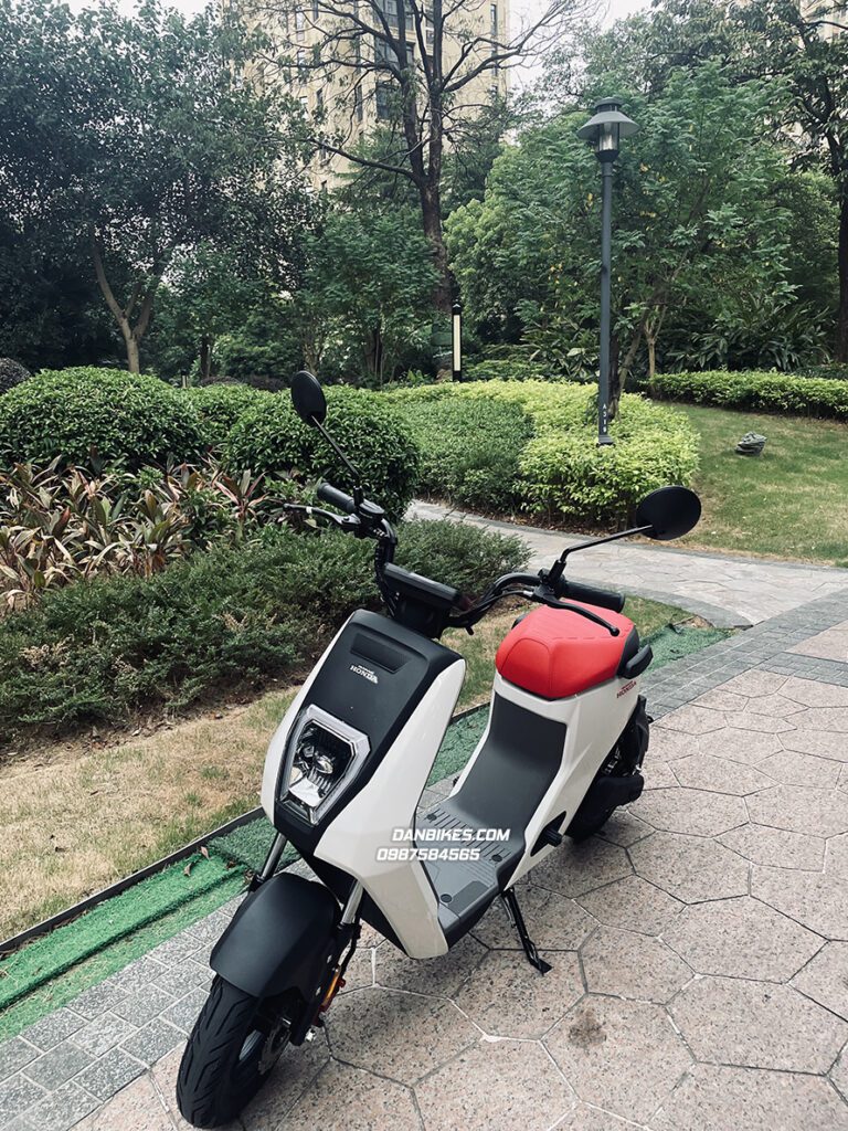 XE ĐẠP ĐIỆN HONDA U-BE