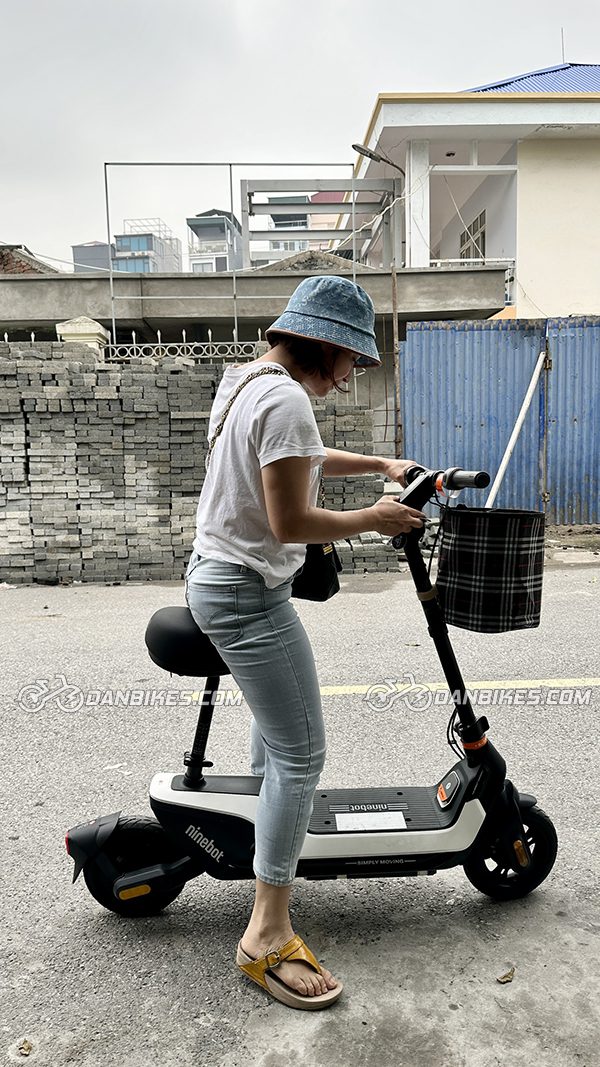XE SCOOTER ĐIỆN NINEBOT UIFI 1 8 70749bd03202955ccc1359