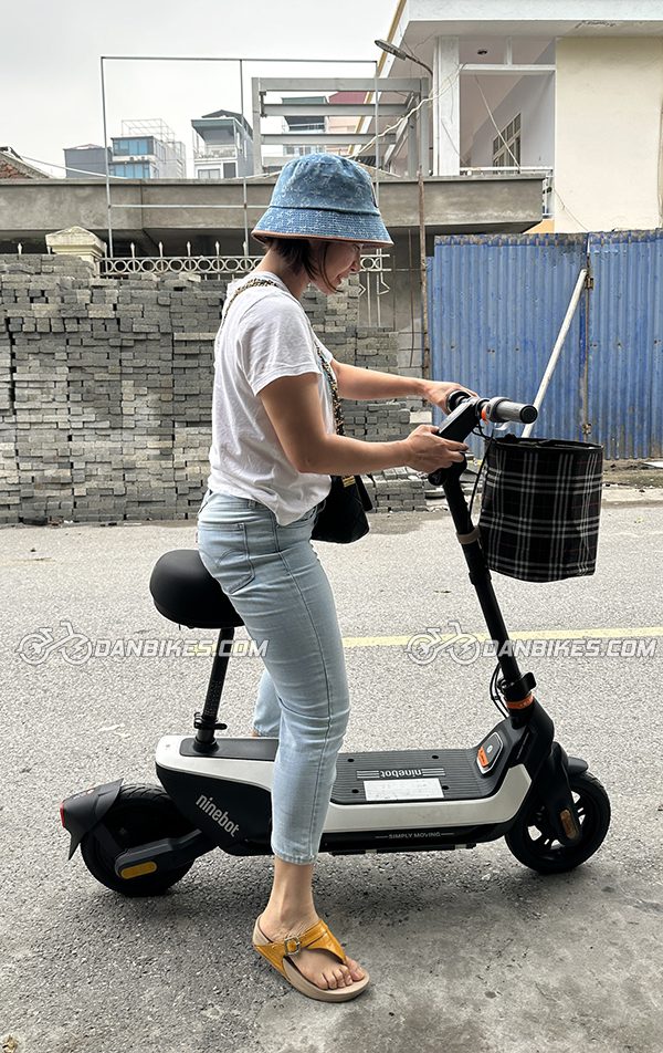XE SCOOTER ĐIỆN NINEBOT UIFI 1 9 7232e9a8407ae724be6b58